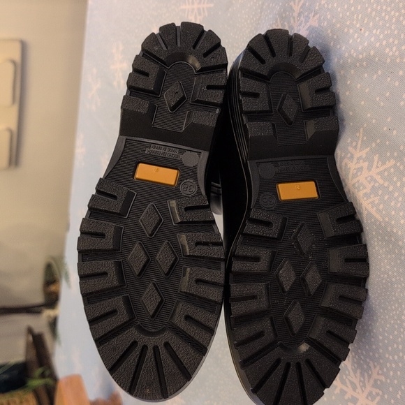 Igor Chelsea Rain Boots Waterproof Ankle‎ Booties Pull On Black Size 38 US 7.5 8 - Picture 4 of 6